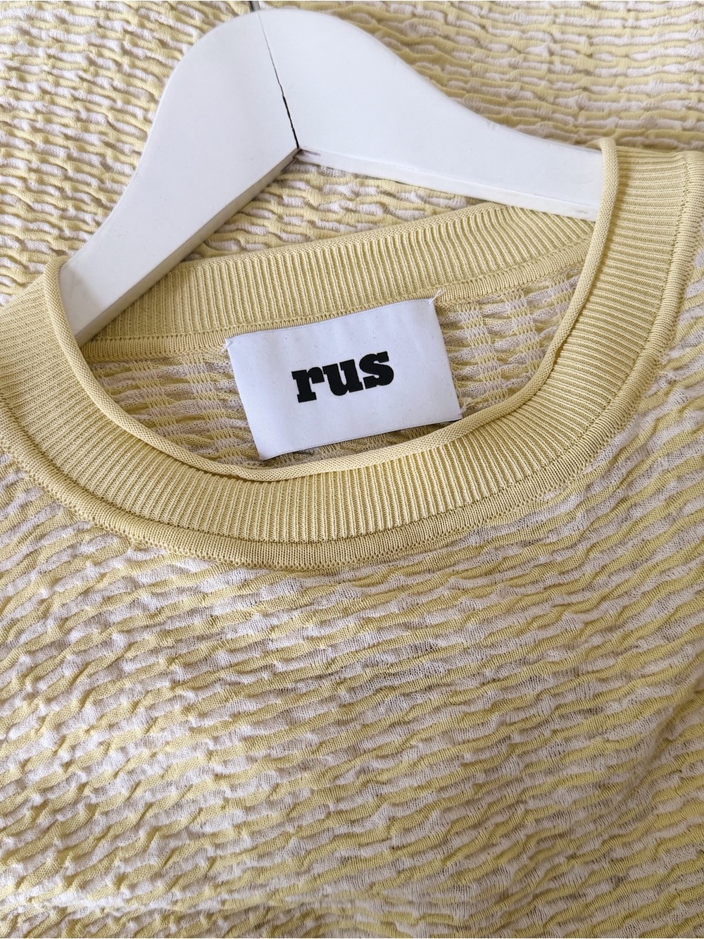 Rus Women's Scoop Neck Lightweight Yellow Crew Sweater